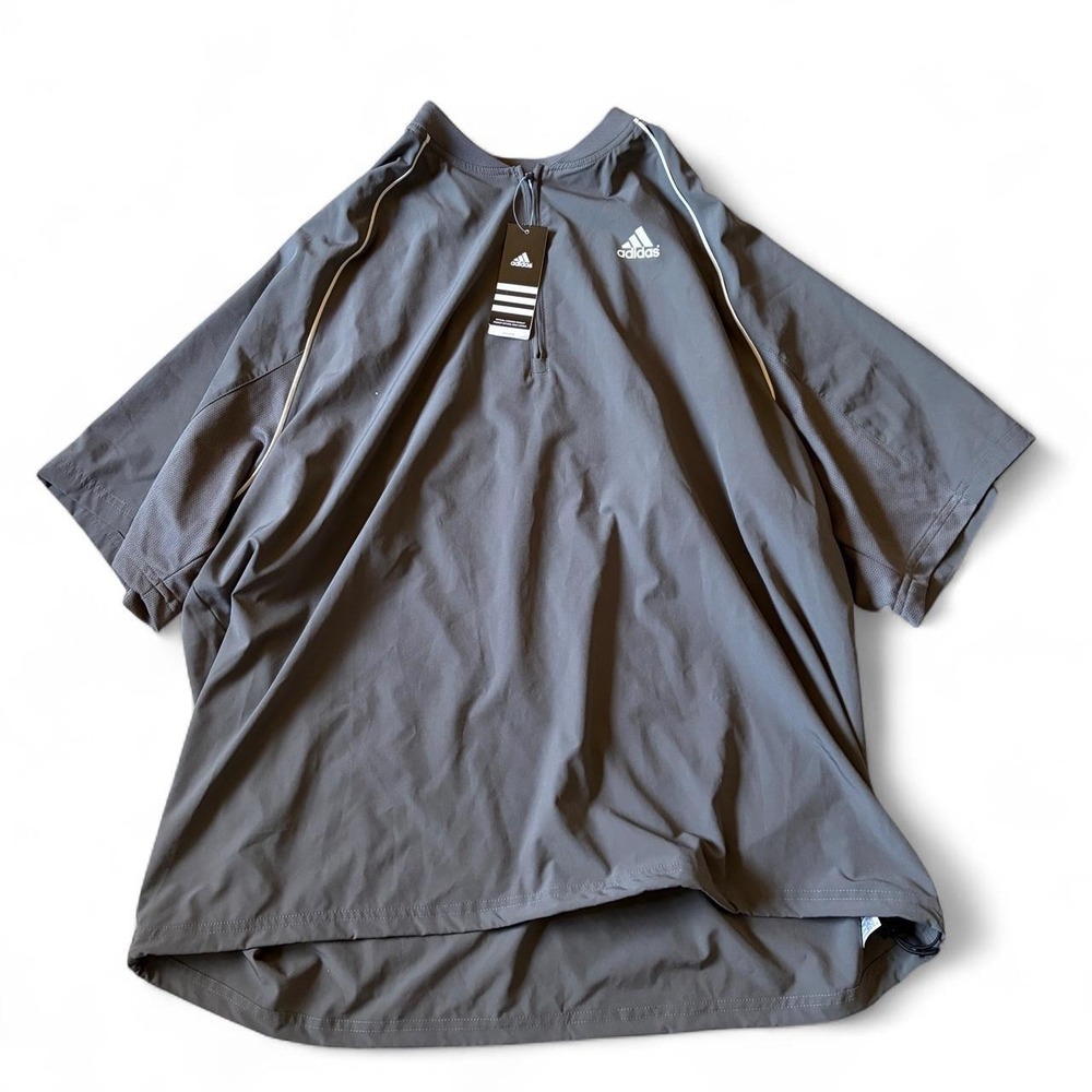 Adidas XXL new with tags short sleeve mens gray streetwear